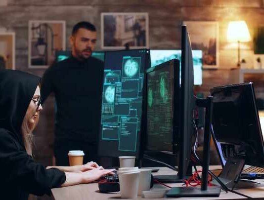 What does a Cybersecurity Analyst do in Cryptography? What does a Cybersecurity Analyst do in Cryptography